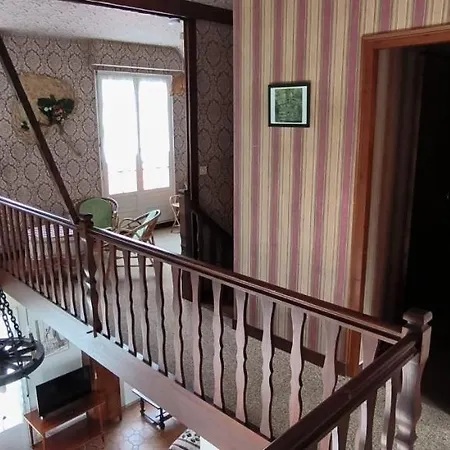 House With Beautiful Garden Close To The Sea 펜션 프풀리귀앙